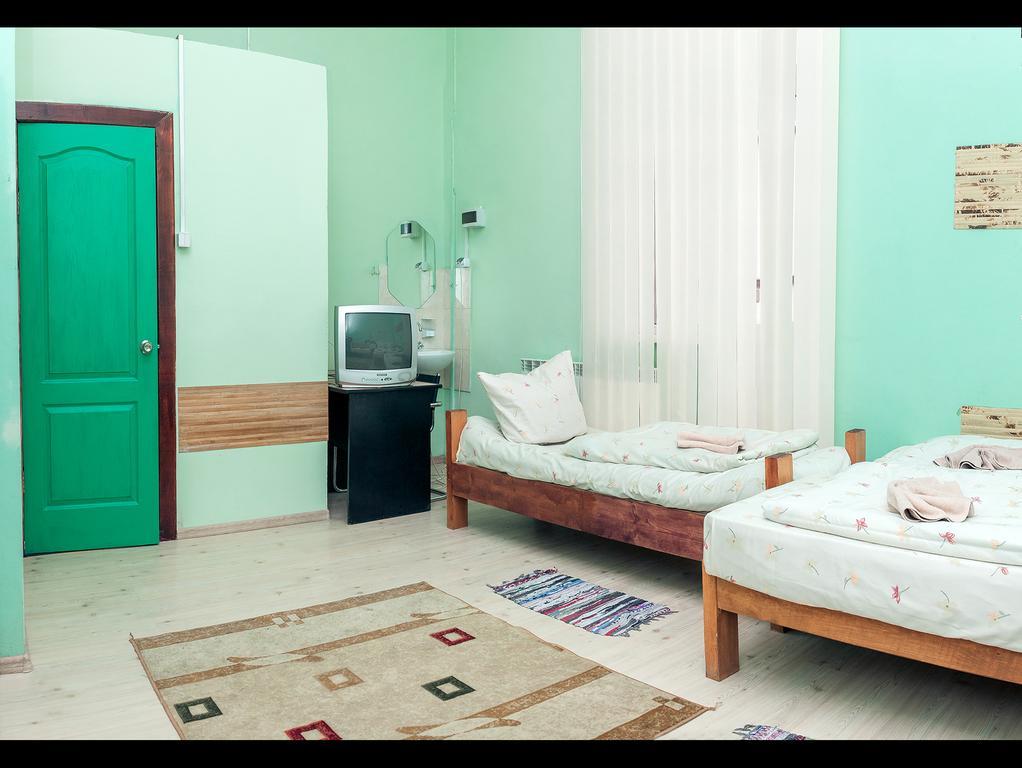 Apple Hostel Lviv Room photo